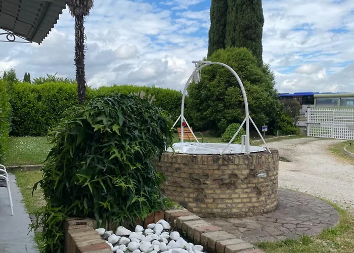 Le Pervinche Pensión 3*