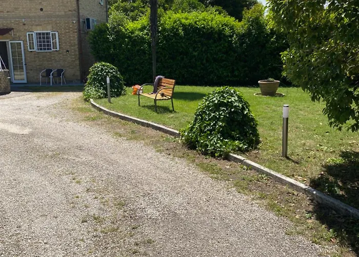 Le Pervinche Pensión